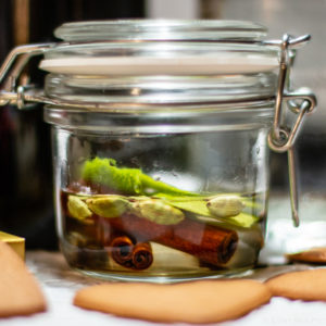 Glögg essence being aged.